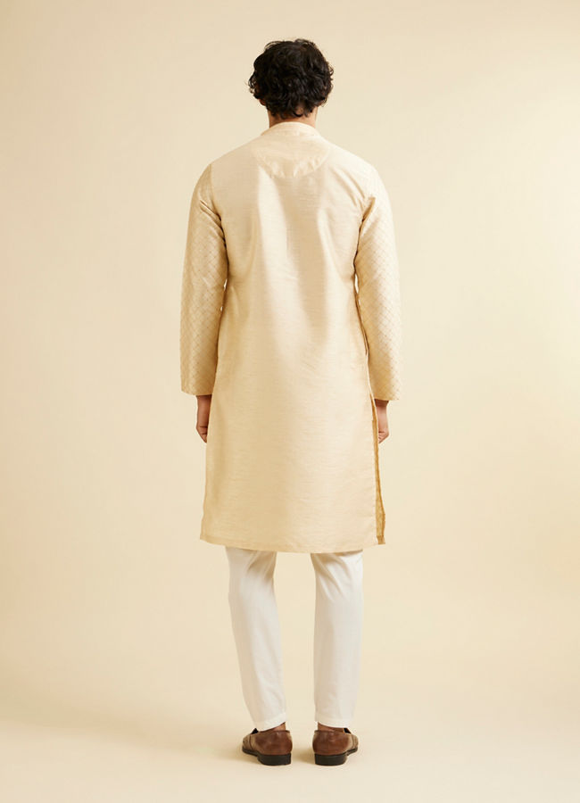 alt message - Manyavar Men Sand Beige Lattice Patterned Kurta Set image number 7