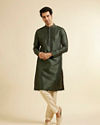 alt message - Manyavar Men Dark Green Lattice Patterned Kurta Set image number 2