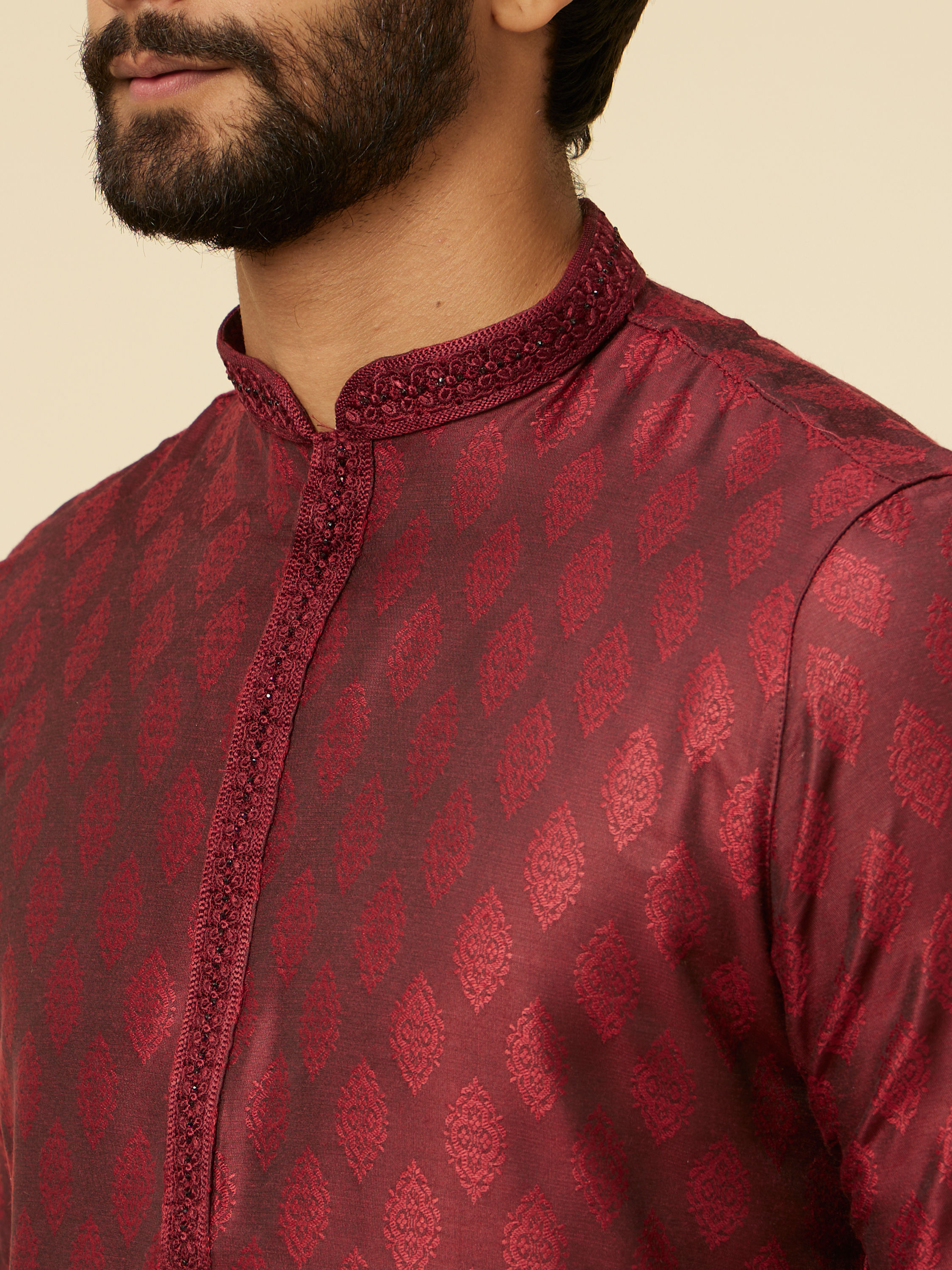 Manyavar Men Maroon Paisley Printed Kurta Set