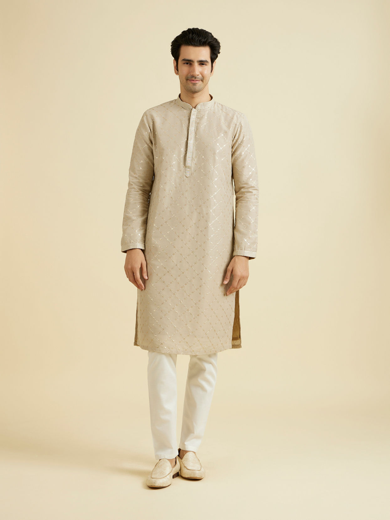 Manyavar Men Sleek Light Grey Elegance Kurta Pajama