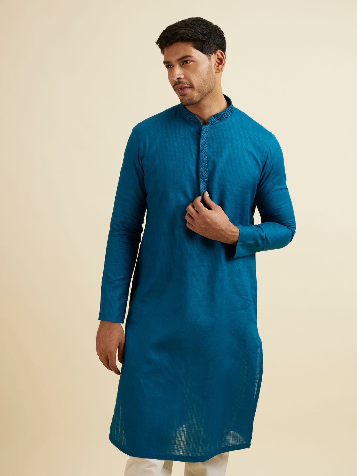 Manyavar Men Teal Blue Striped Plain Kurta Set image number 0