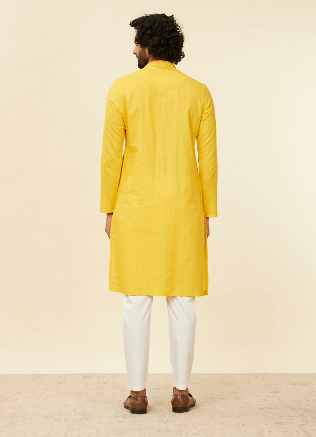 alt message - Manyavar Men Mustard Yellow Self Striped Kurta Set image number 4