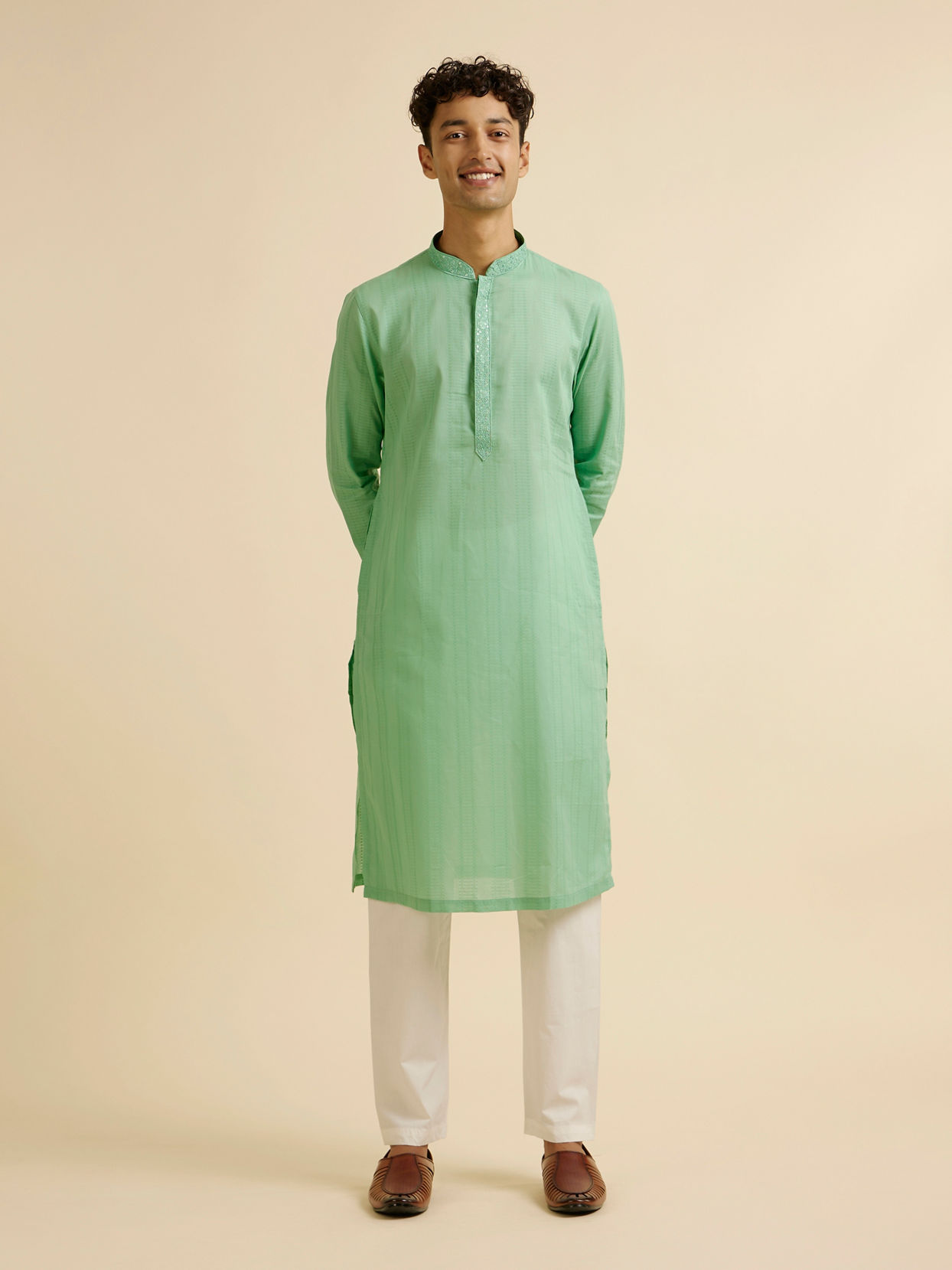 Manyavar Men Light Mid Green Self Patterned Kurta Set