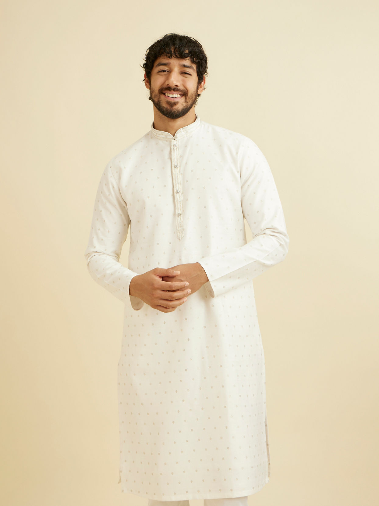 alt message - Manyavar Men Ethereal White Kurta Pajama image number 0