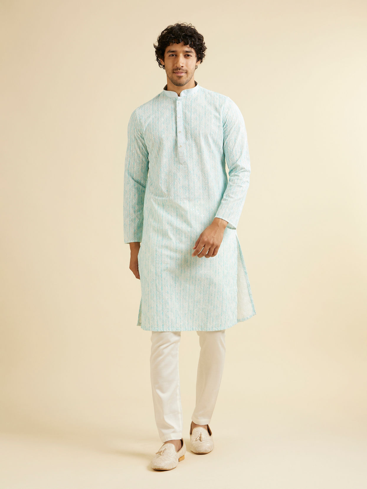 Manyavar Men Aqua Green Sequin Embellished Kurta Set image number 2