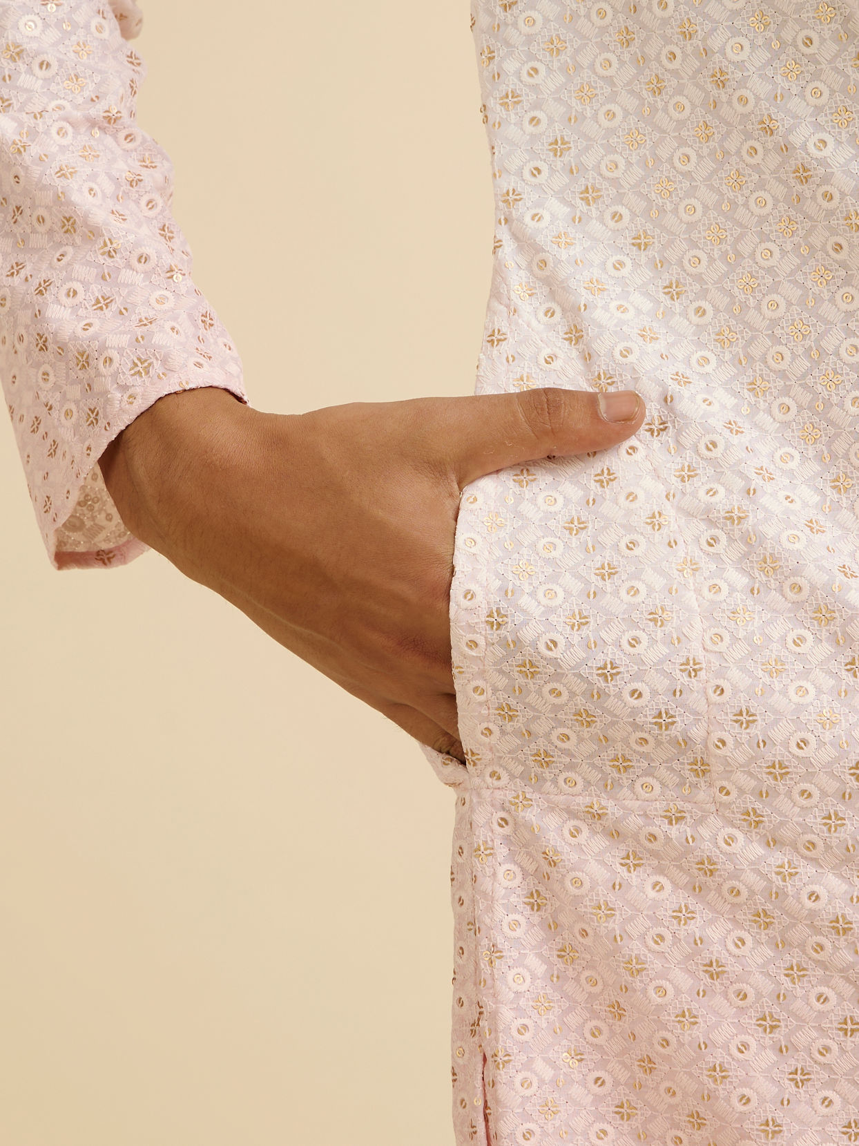 Manyavar Men Pink Ombre Dyed Chikankari Kurta Set