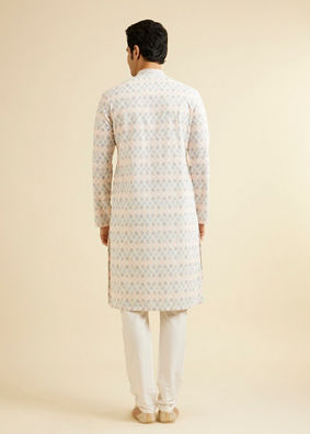 alt message - Manyavar Men Warm White Chikankari Inspired Sequinned Kurta Set image number 4