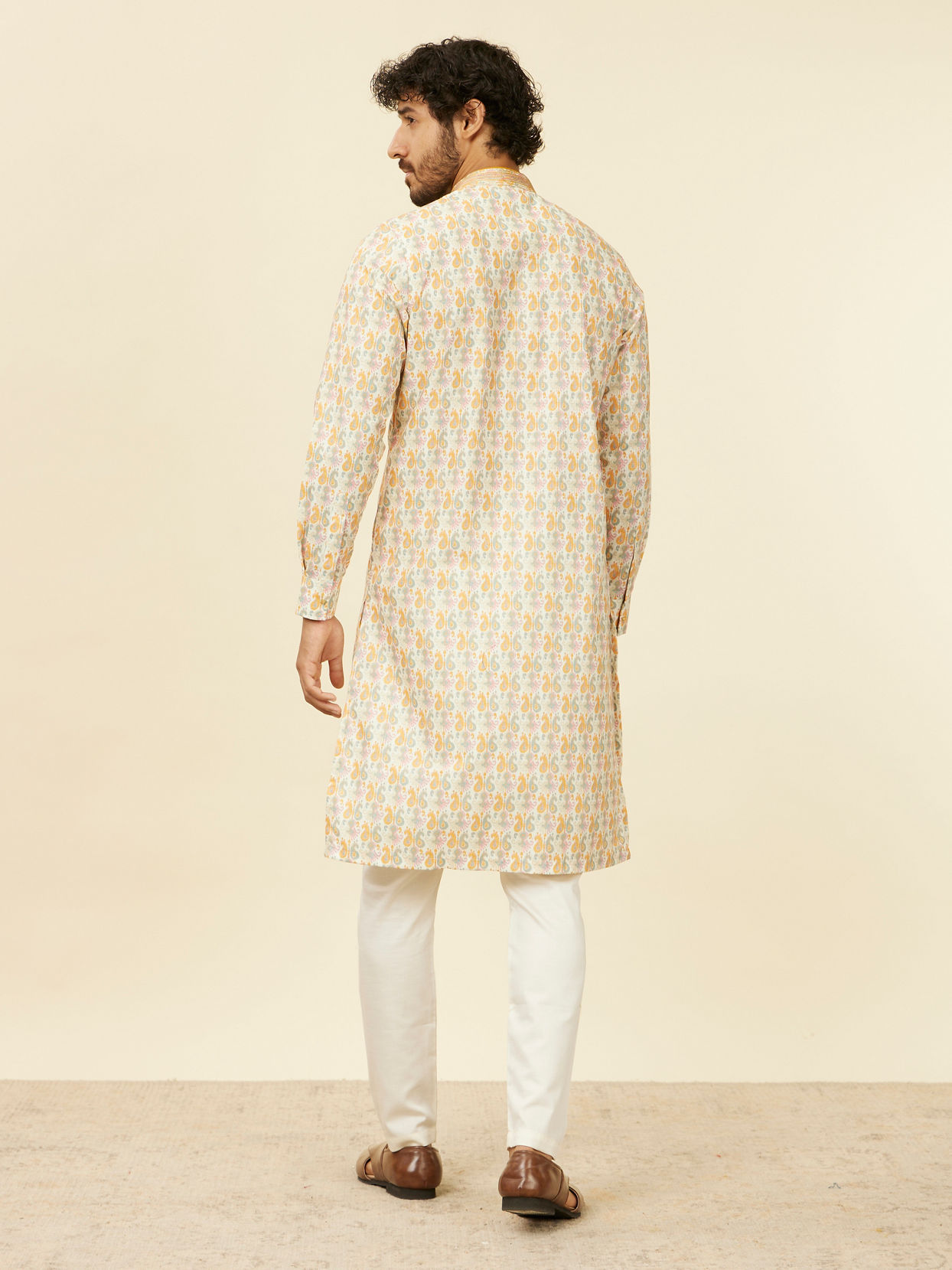 Manyavar Men Soft Beige Paisley Patterned Kurta Set