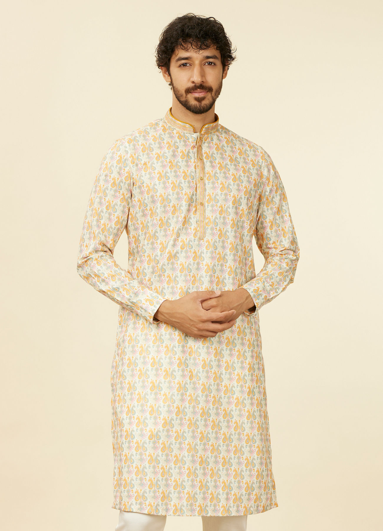 Manyavar Men Soft Beige Paisley Patterned Kurta Set