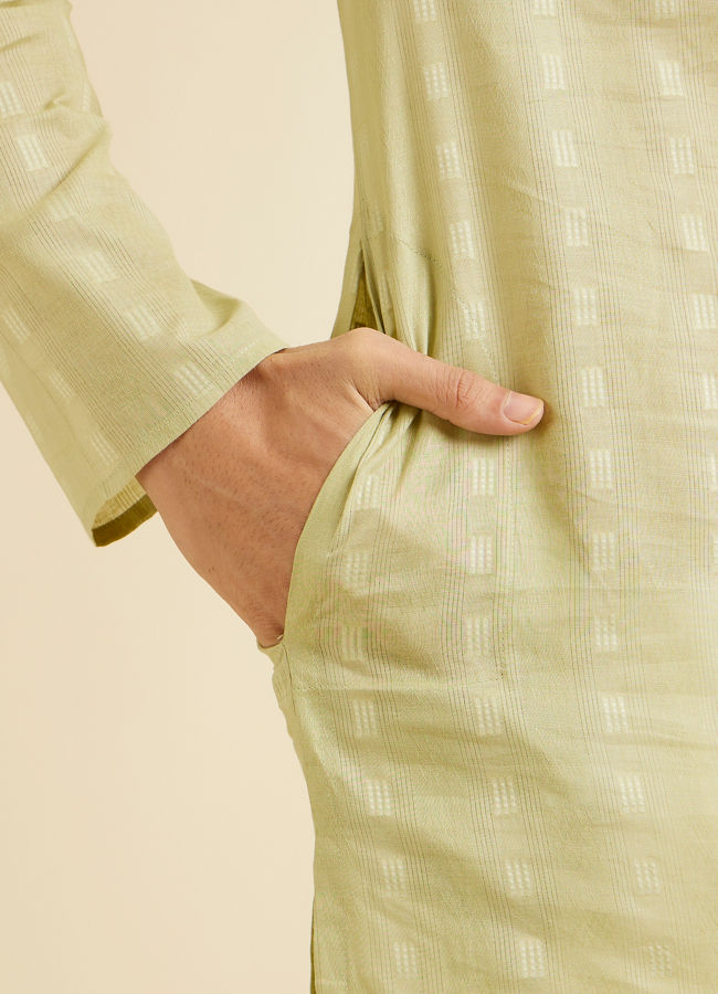 Manyavar Men Green Majestic Kurta Pajama