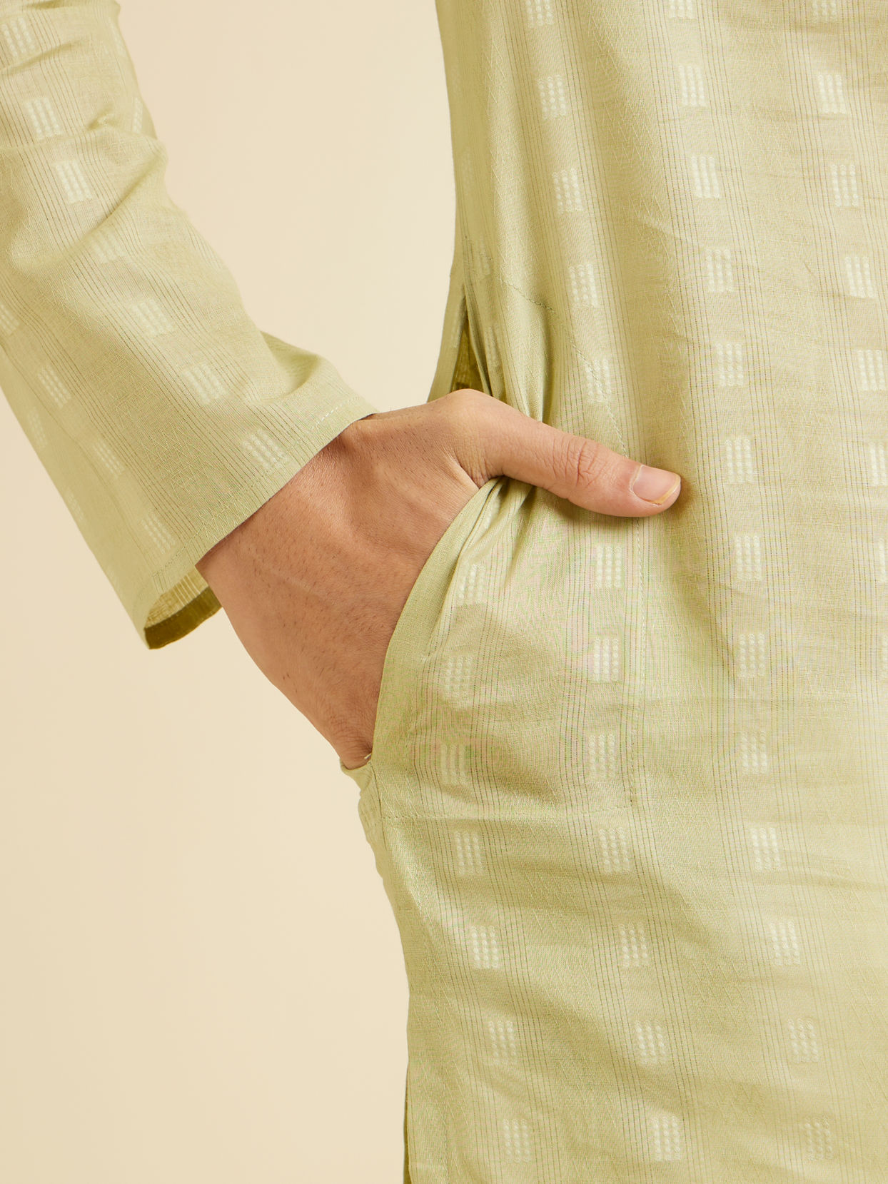 Manyavar Men Green Majestic Kurta Pajama
