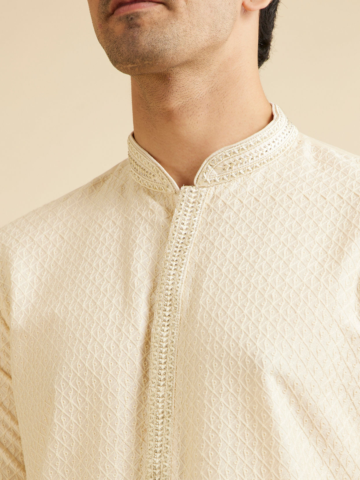 Manyavar Men Cream White Buta Jaal Patterned Kurta Set