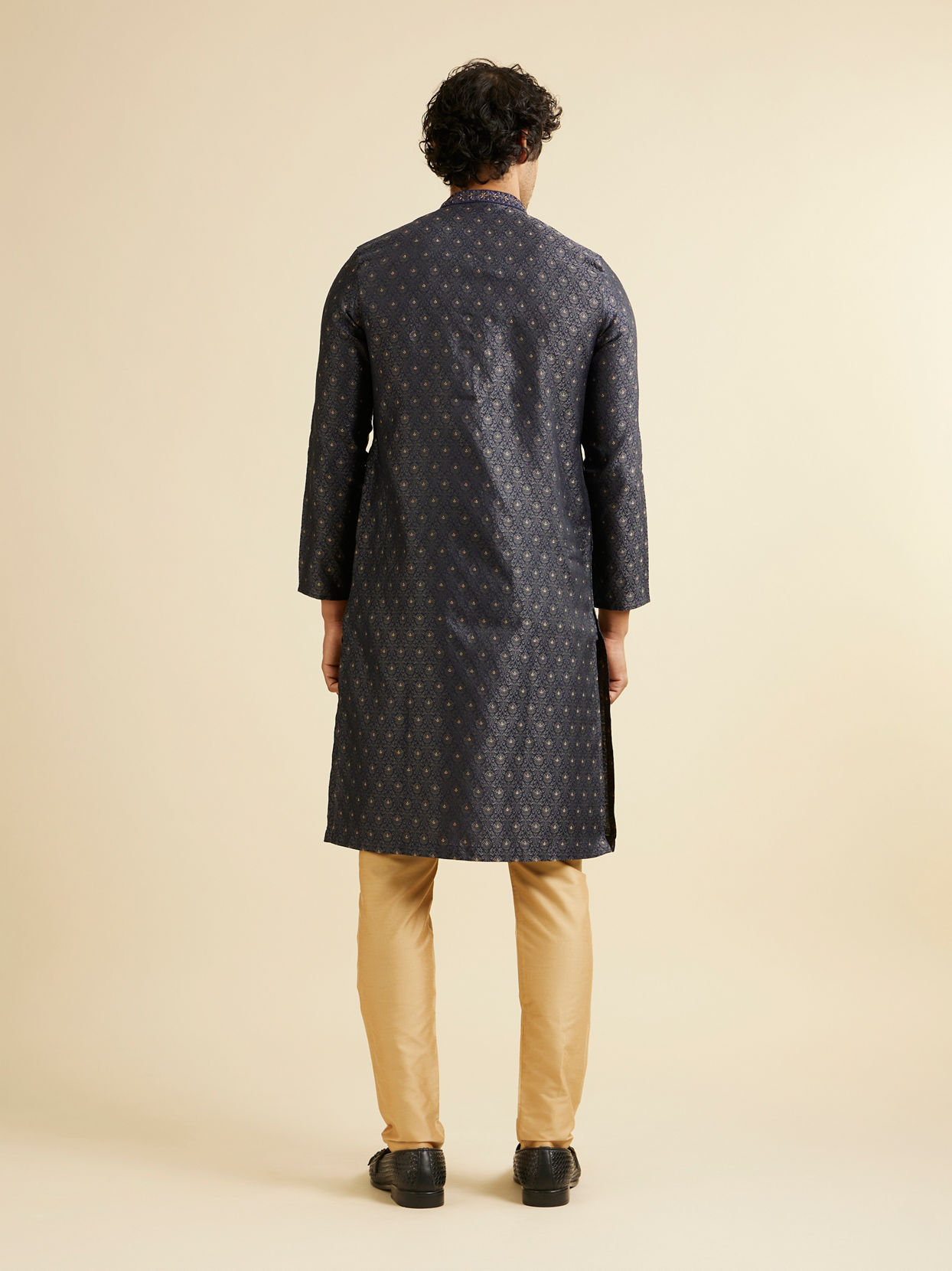 Manyavar Men Dark Blue Buta Jaal Patterned Kurta Set