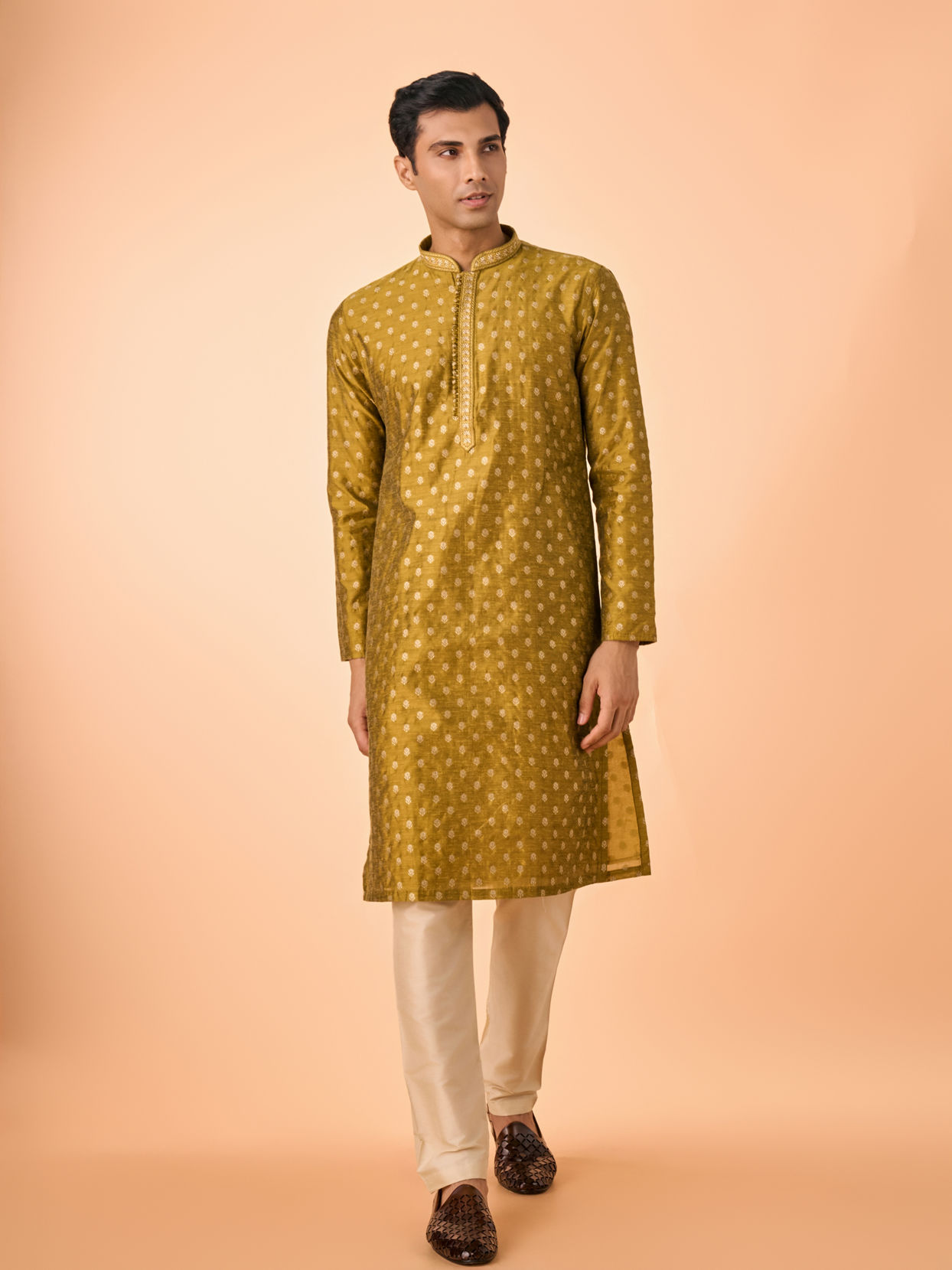 Manyavar Men Mehndi Green Lustrous Kurta Pajama