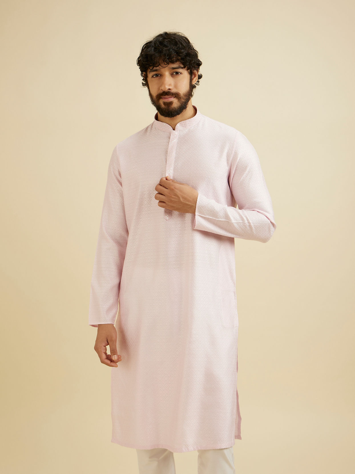 Manyavar Men Baby Pink Lattice Patterned Kurta Set with Sequinned Neckline image number 0