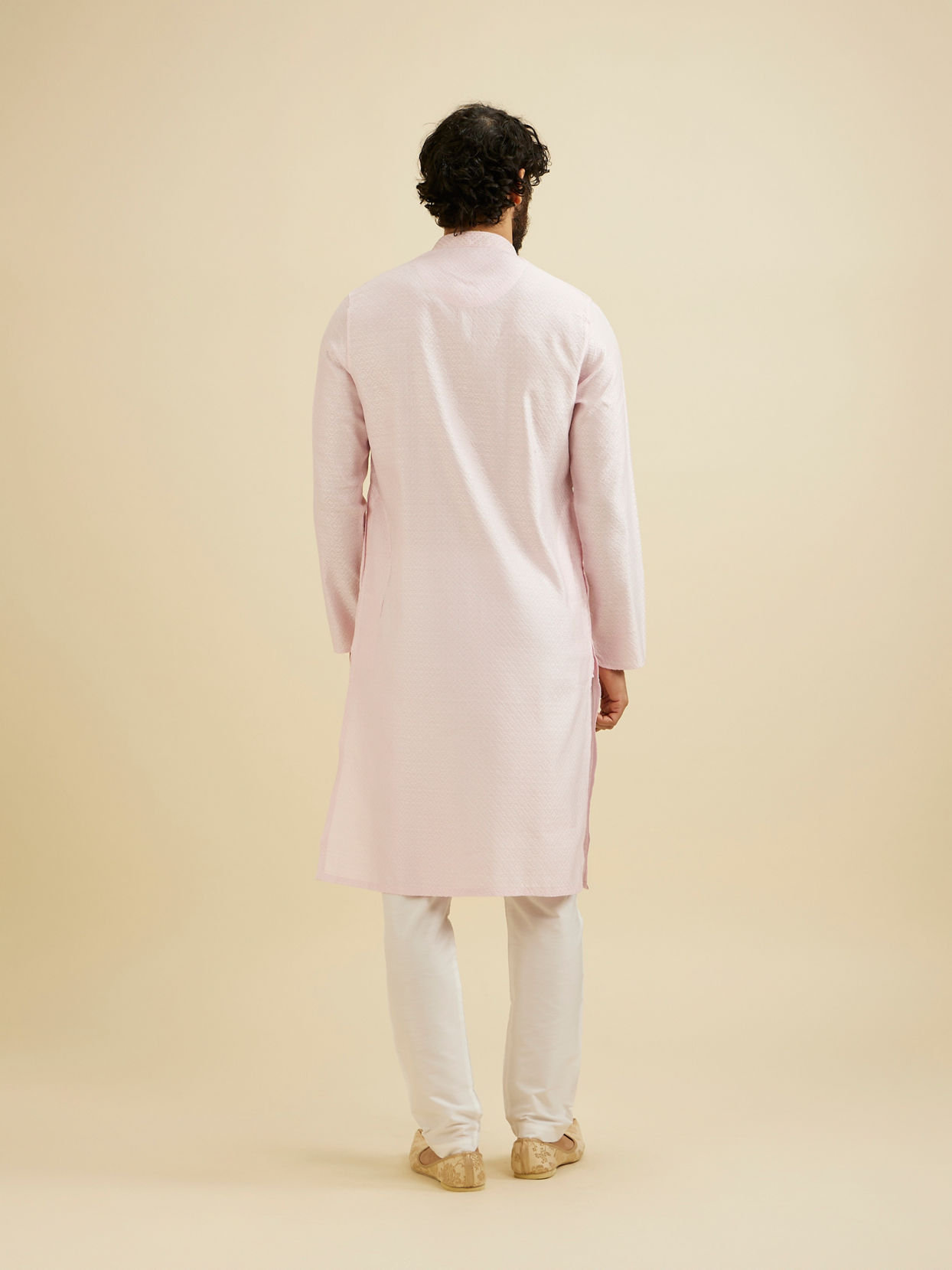 Manyavar Men Baby Pink Lattice Patterned Kurta Set with Sequinned Neckline