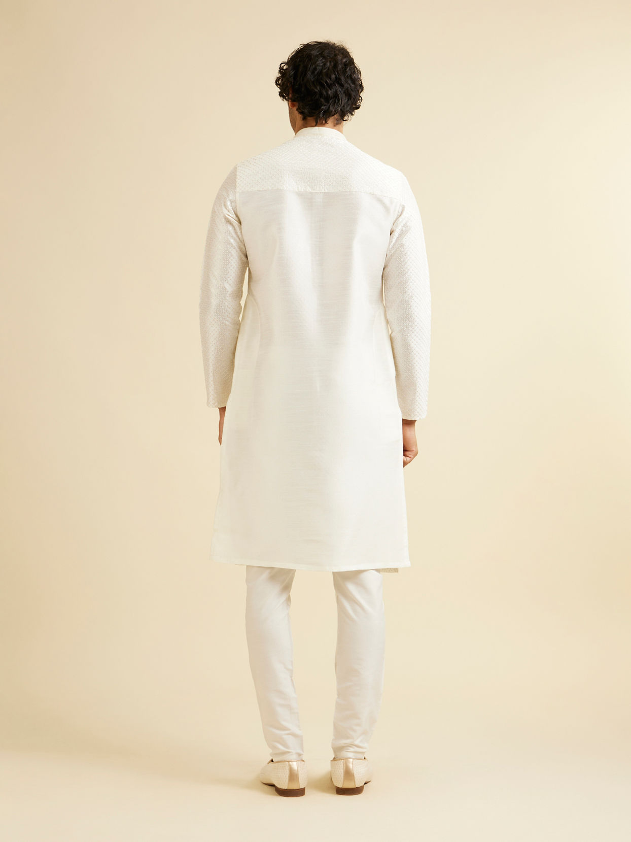 Manyavar Men Warm White Ditsy Patterned Kurta Set