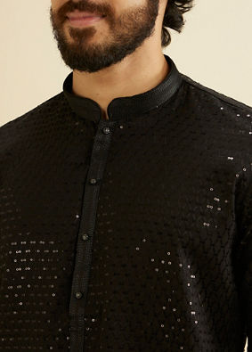 Manyavar Men Midnight Black Embroidered Kurta Set with Sequin Work image number 1