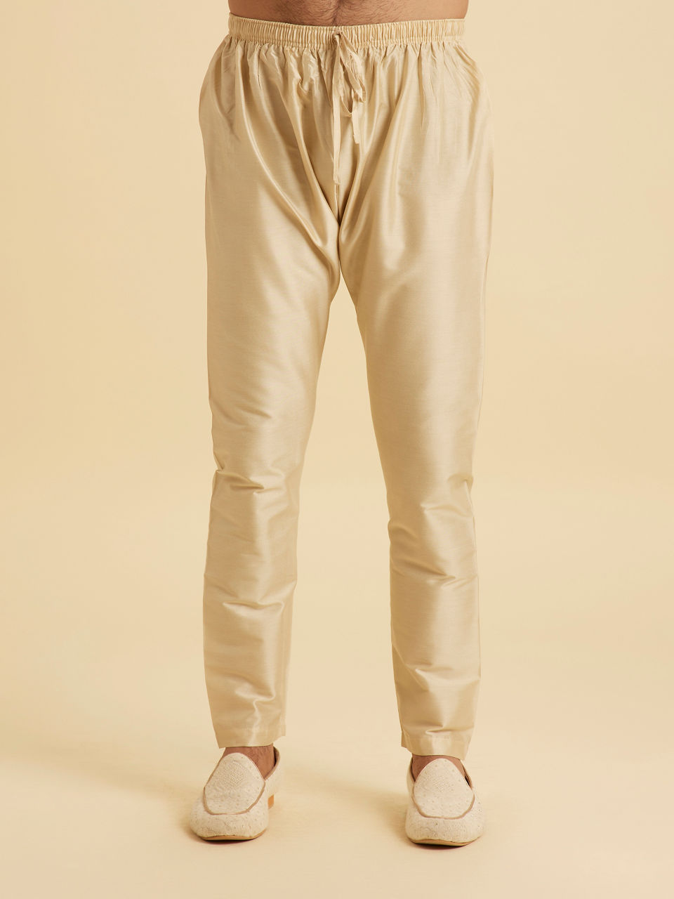 Manyavar Men Emerald Elegance Kurta Pajama