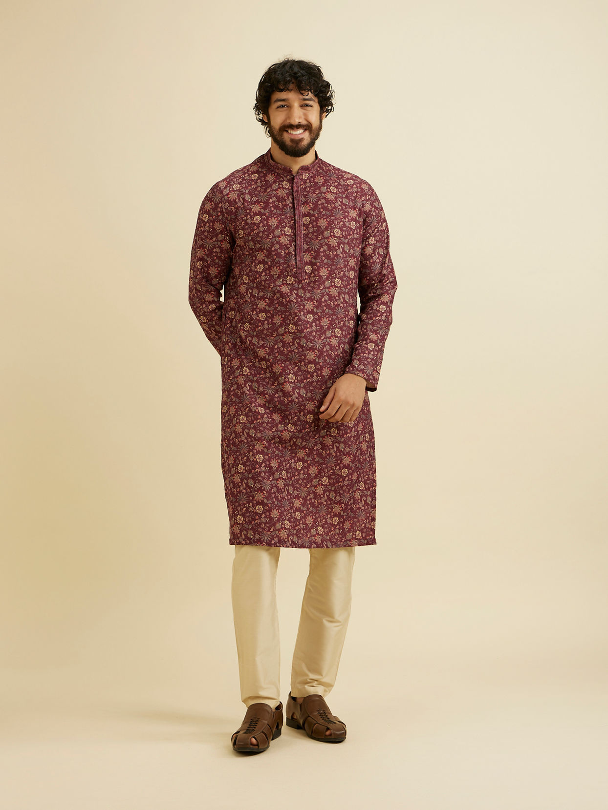 Manyavar Men Wine Red Bel Buti Printed Kurta Set image number 2