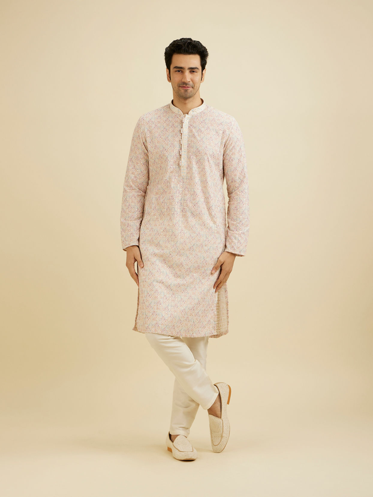 Manyavar Men Baby Pink Chikankari Print Kurta Set with Sequin Work