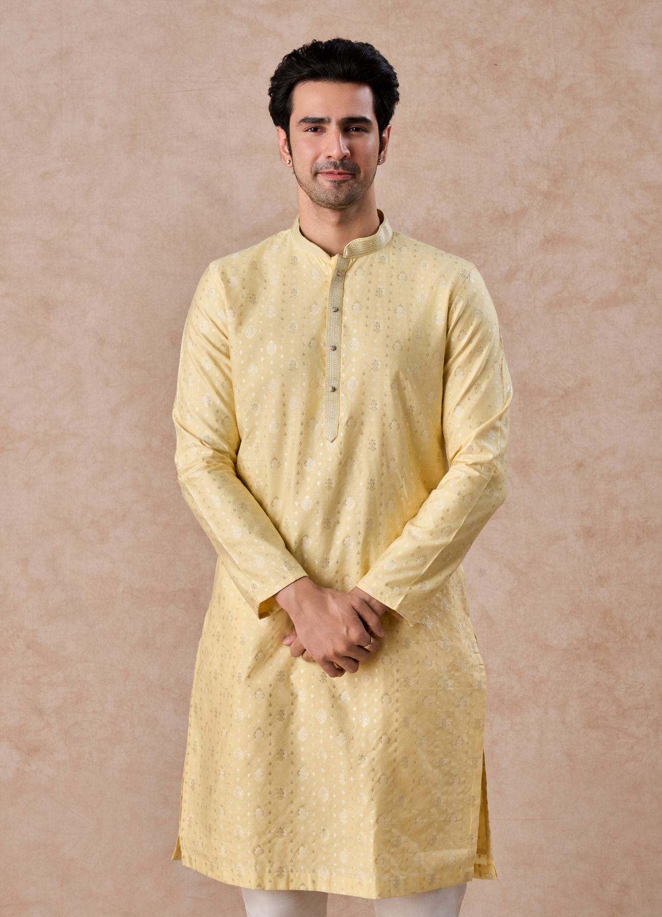 Manyavar Men Sunny Elegance Kurta Pajama