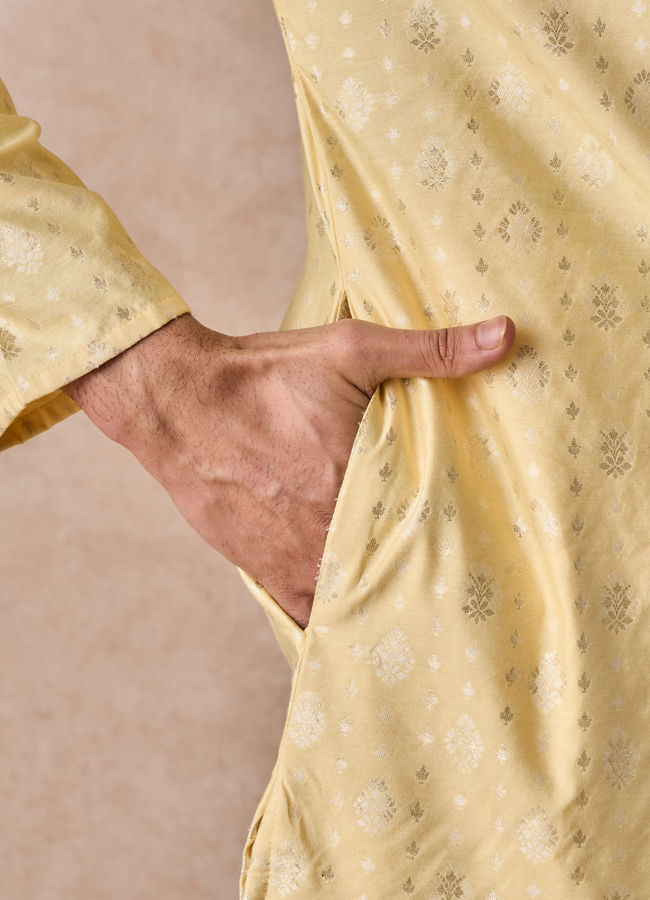 Manyavar Men Sunny Elegance Kurta Pajama