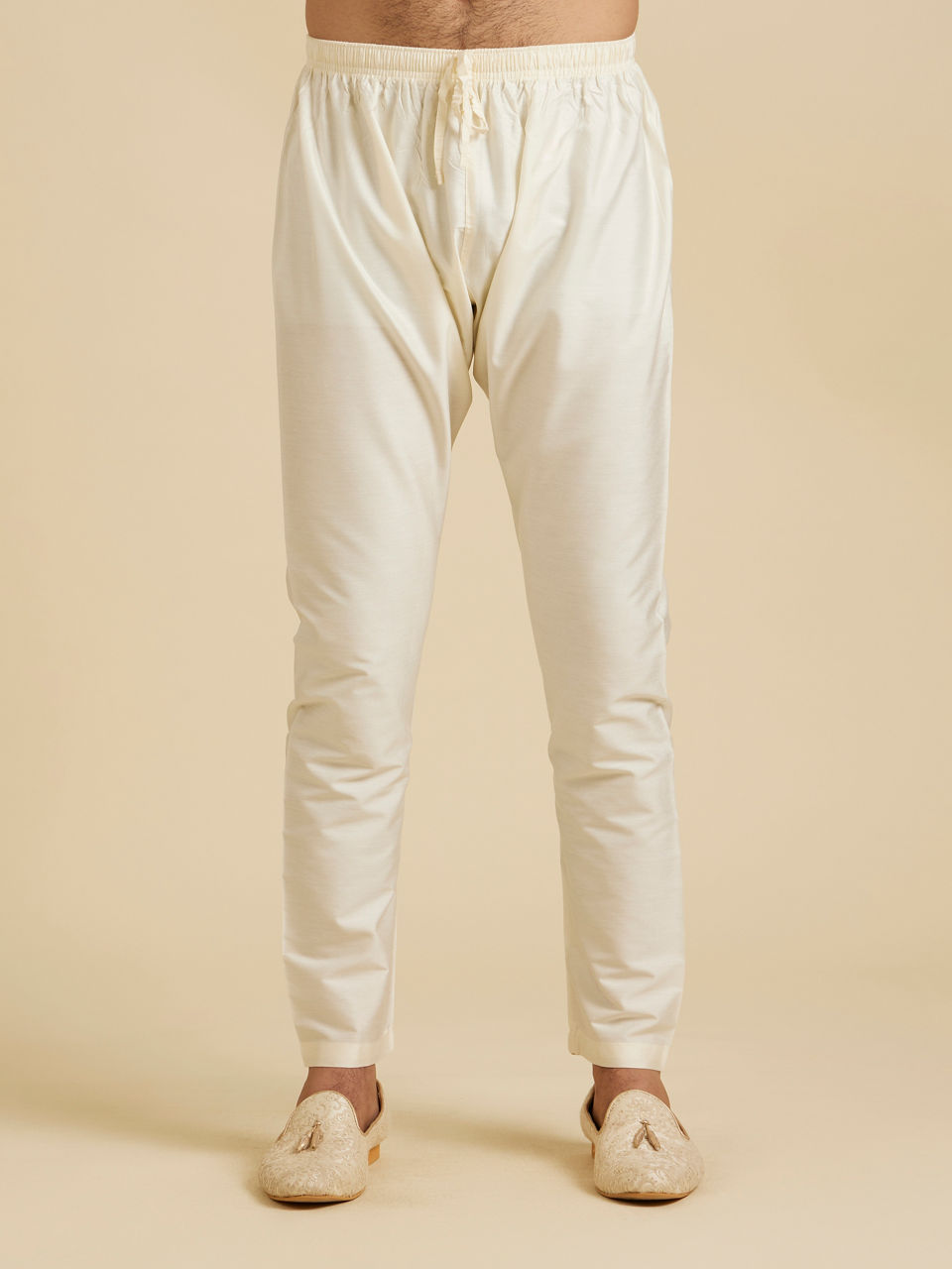 Manyavar Men Warm White Chikankari Embroidered Kurta Set