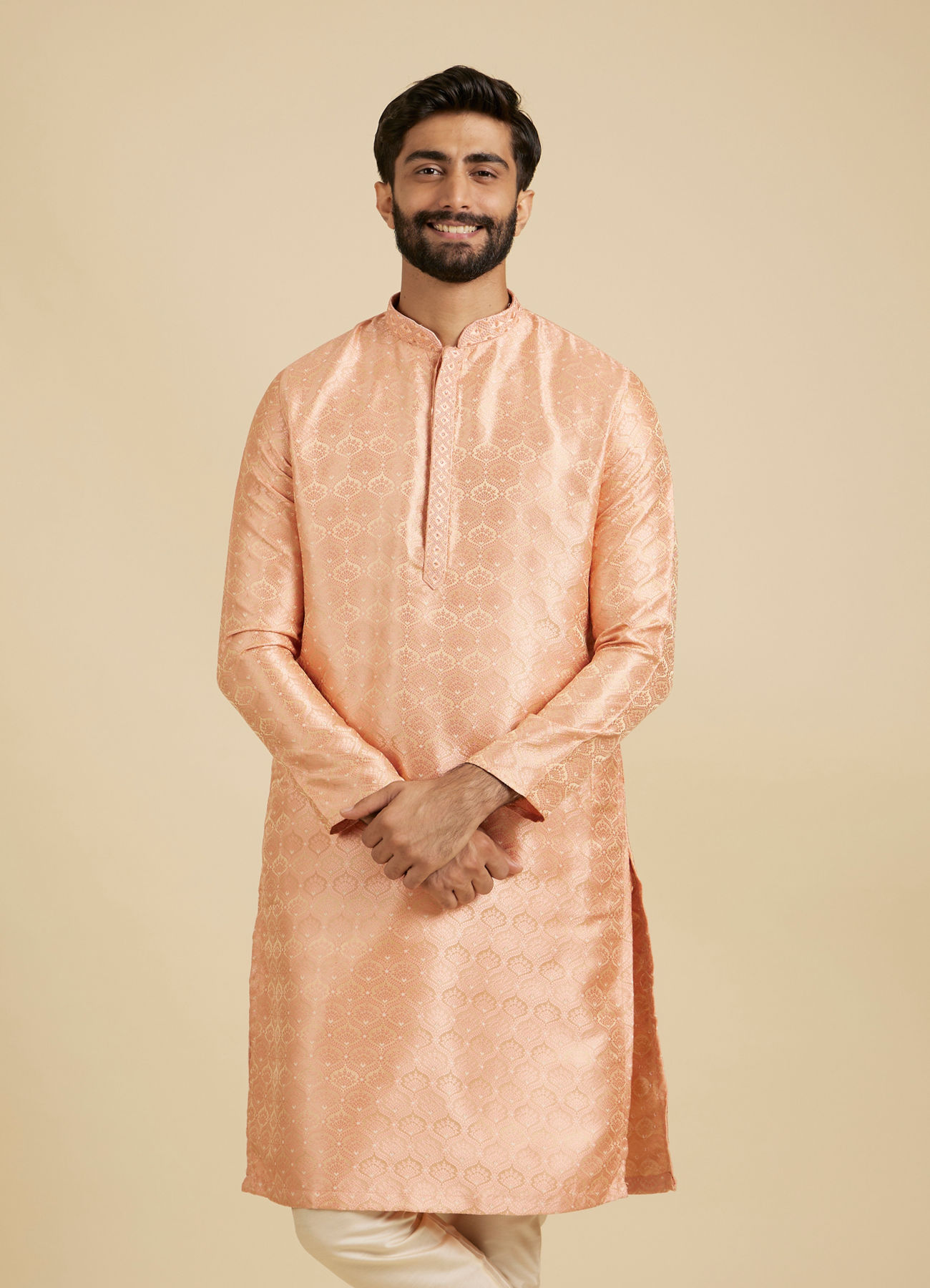 Manyavar Men Peach Fuzz Jaal Patterned Kurta Set with Floral Buta Motifs