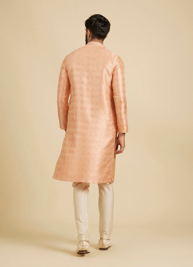 Manyavar Men Peach Fuzz Jaal Patterned Kurta Set with Floral Buta Motifs