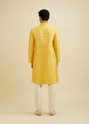 Manyavar Men Mustard Yellow Jaal Patterned Kurta Set with Floral Buta Motifs image number 5