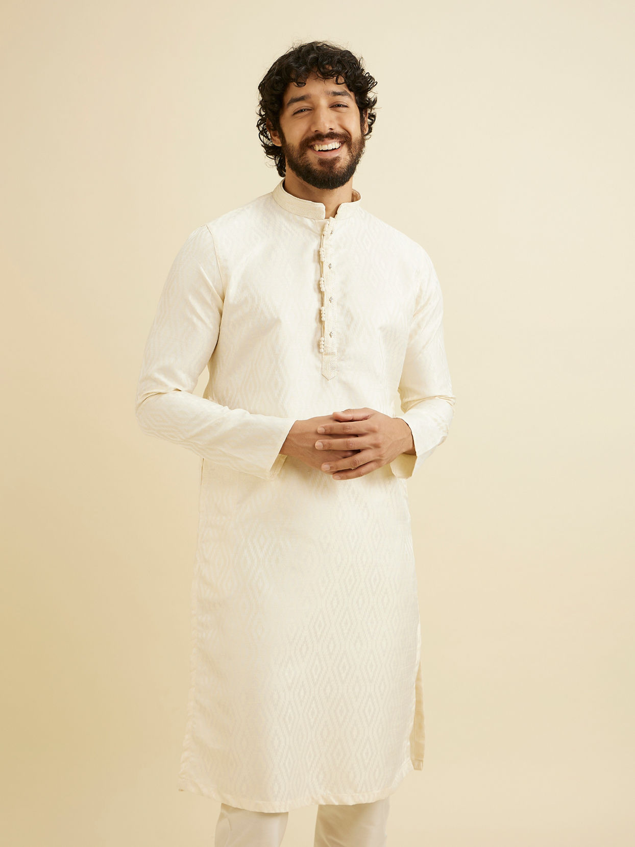 Manyavar Men Cream White Ikat Inspired Patterned Kurta Set