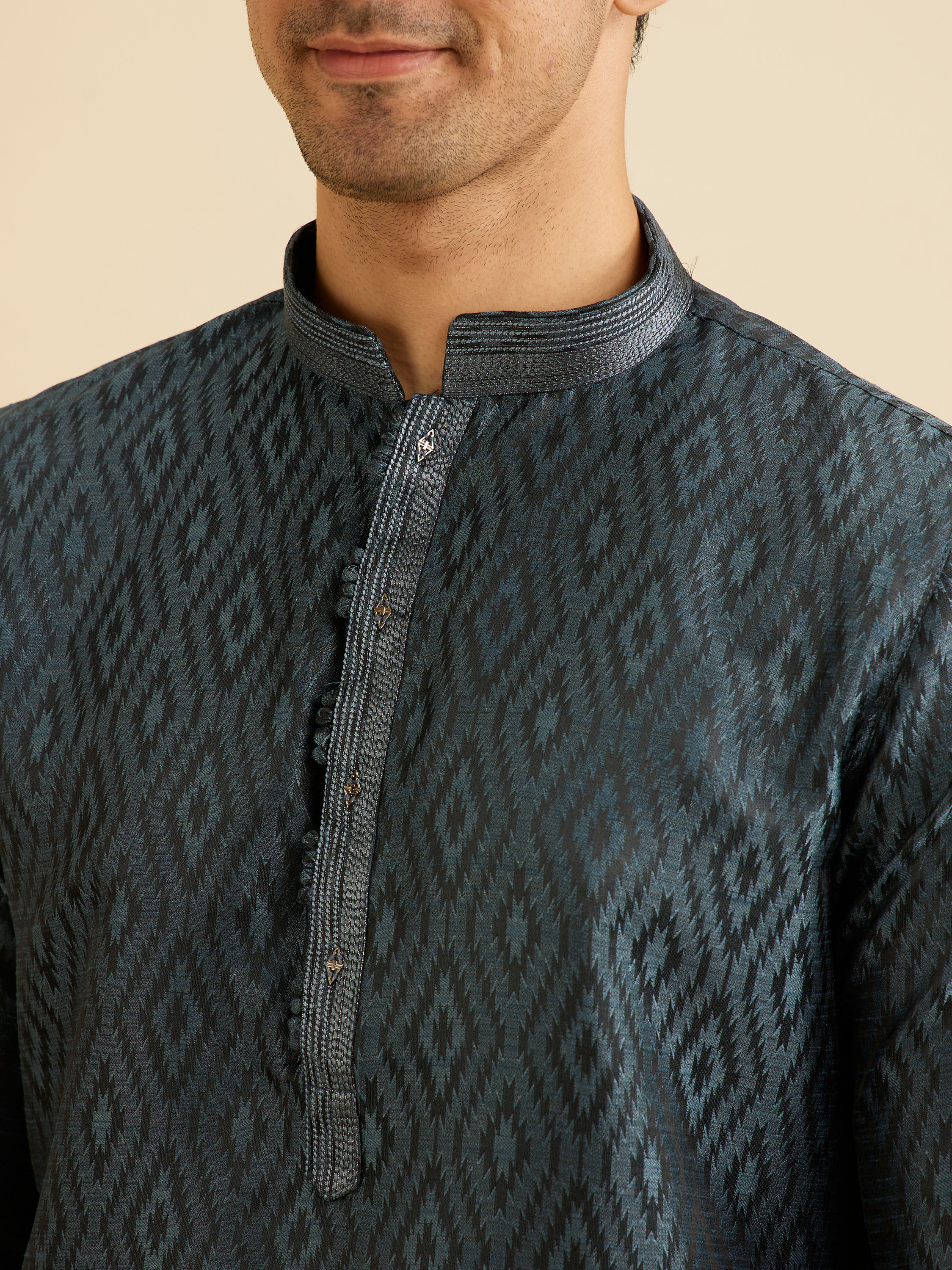 Manyavar Men Space Grey Ikat Inspired Patterned Kurta Set