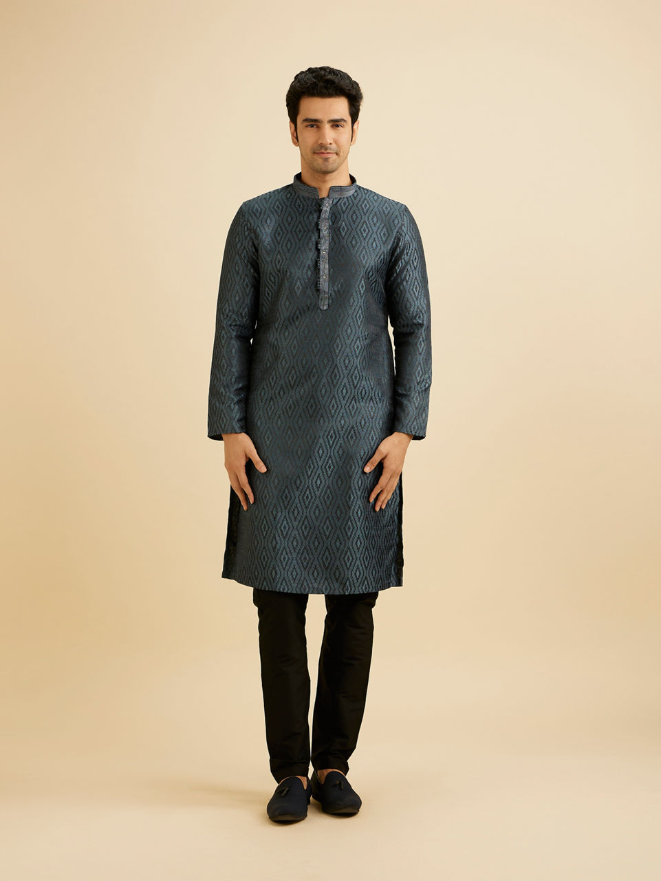 Manyavar Men Space Grey Ikat Inspired Patterned Kurta Set