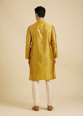 Manyavar Men Mustard Yellow Floral Fern Embroidered Kurta Set image number 5