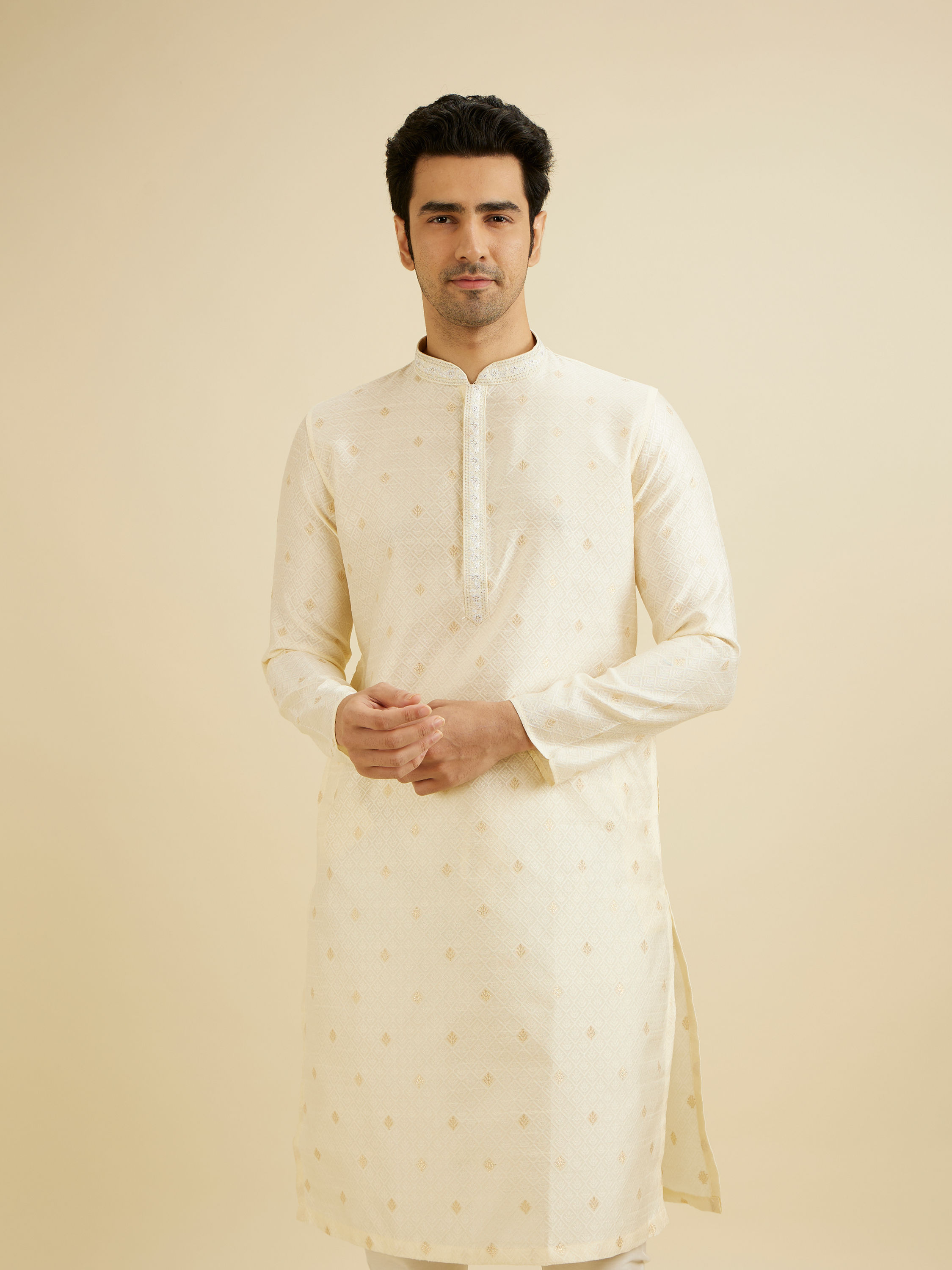 Manyavar Men Ivory Cream Lattice Patterned Kurta Set with Buta Motifs