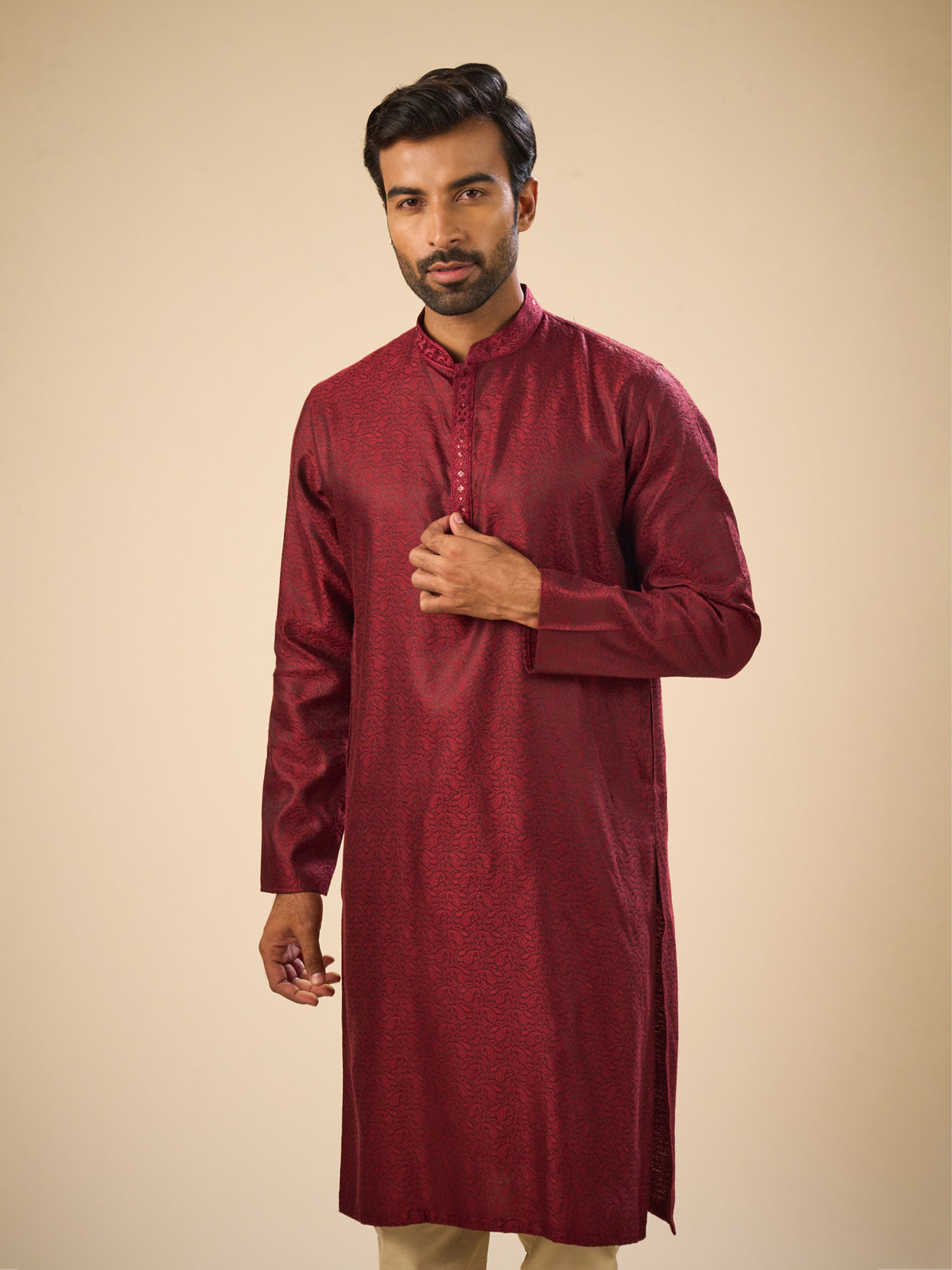Manyavar Men Enchanting Maroon Jacquard Kurta Pajama
