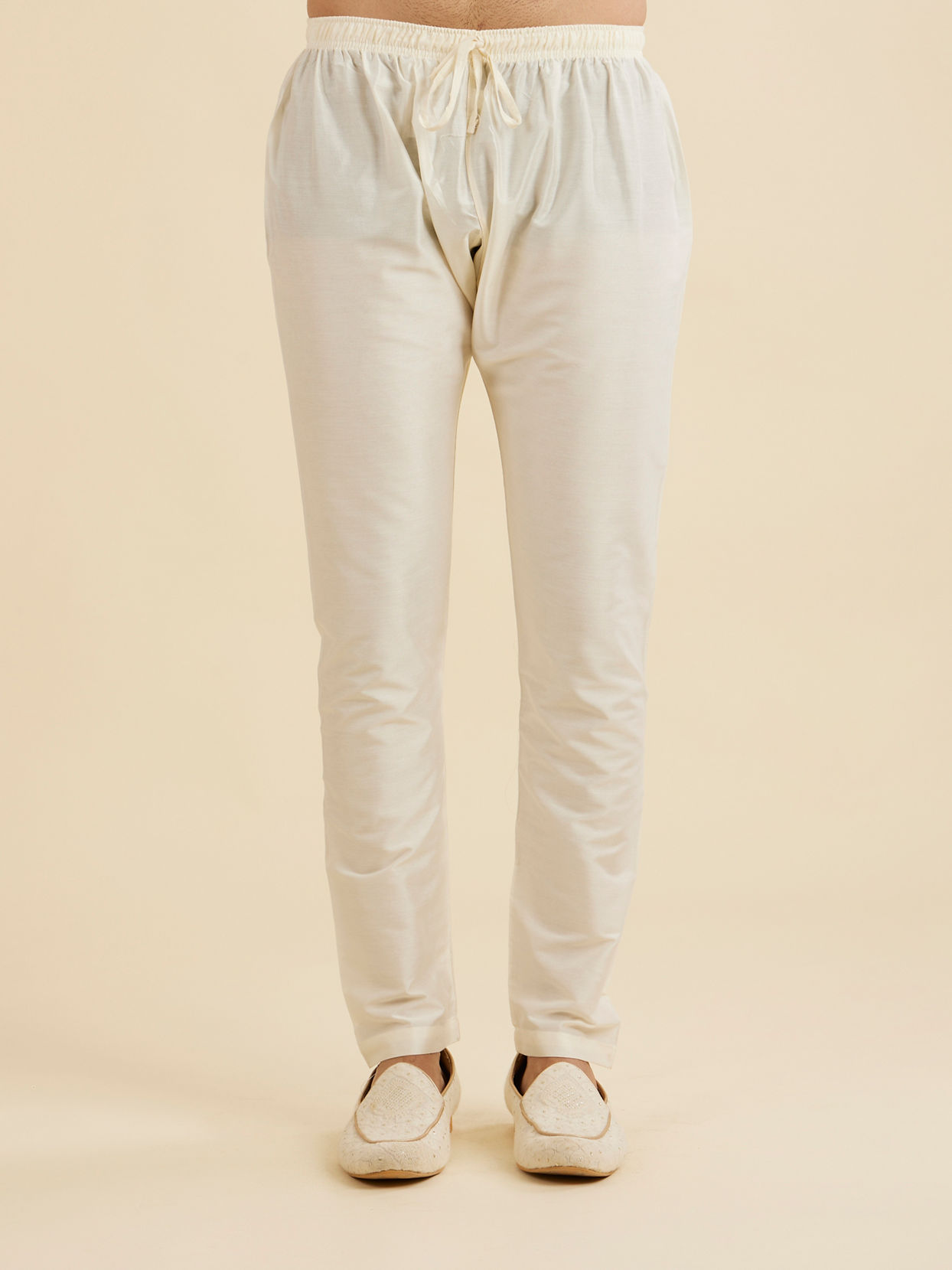 Manyavar Men Warm White Self Textured Kurta Set with Embellished Neckline