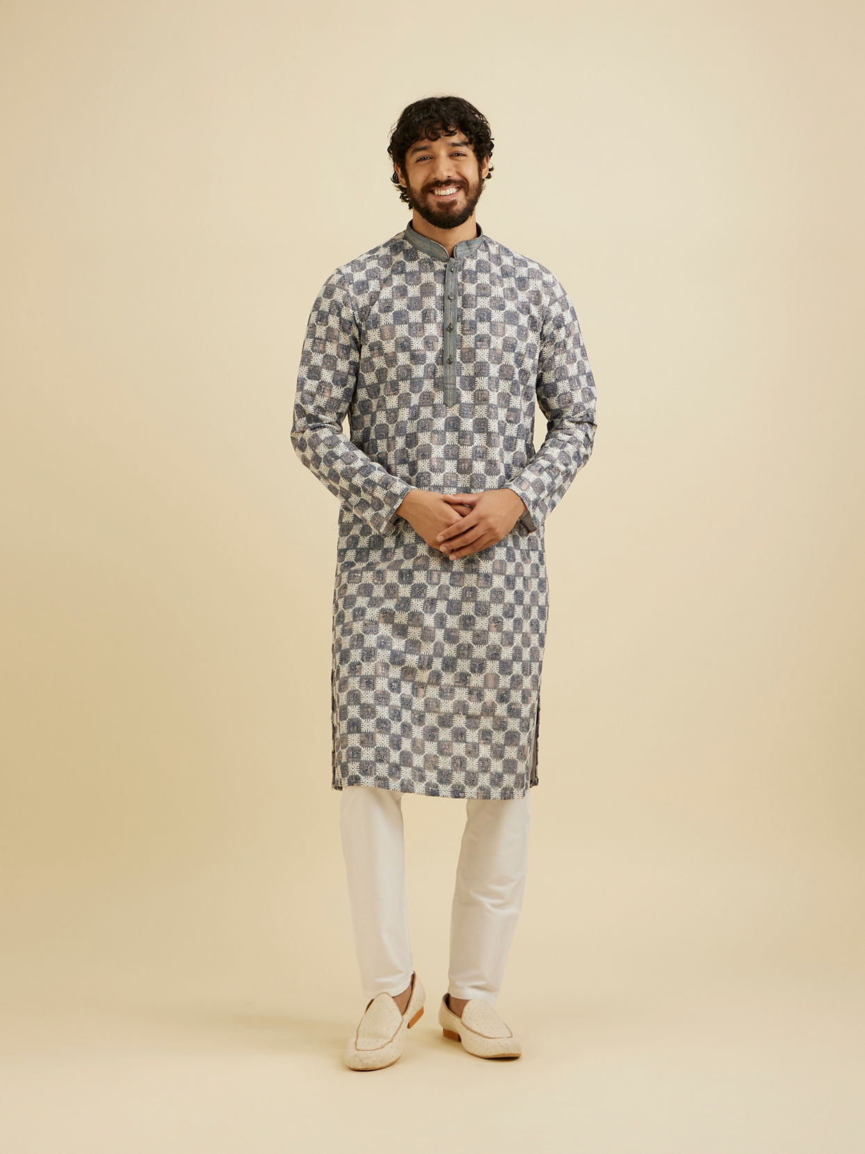 Manyavar Men Ash Grey Chikankari Printed Kurta Set with Striped Collar image number 2