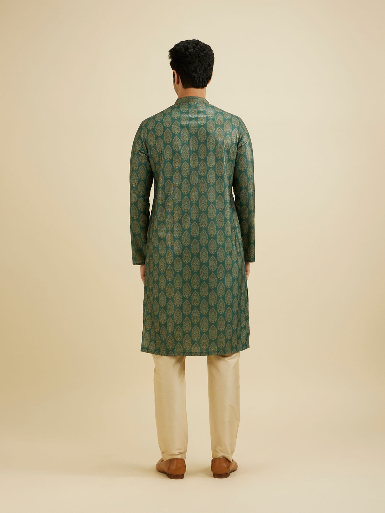 Manyavar Men Bottle Green Jaal Medallion Patterned Kurta Set