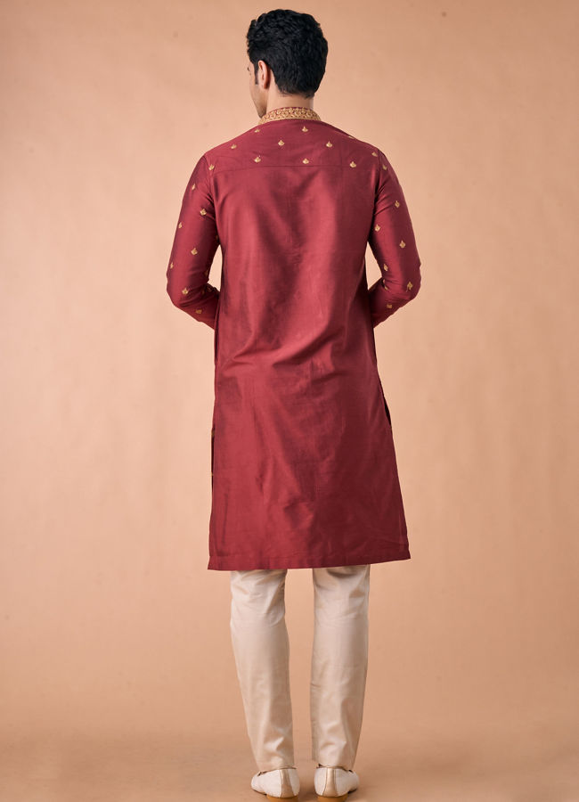 Manyavar Men Rust Radiance Kurta Pajama