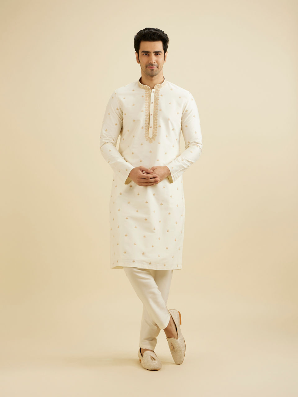 Manyavar Men Cream White Buta Patterned Kurta Set with Embroidered Neckline