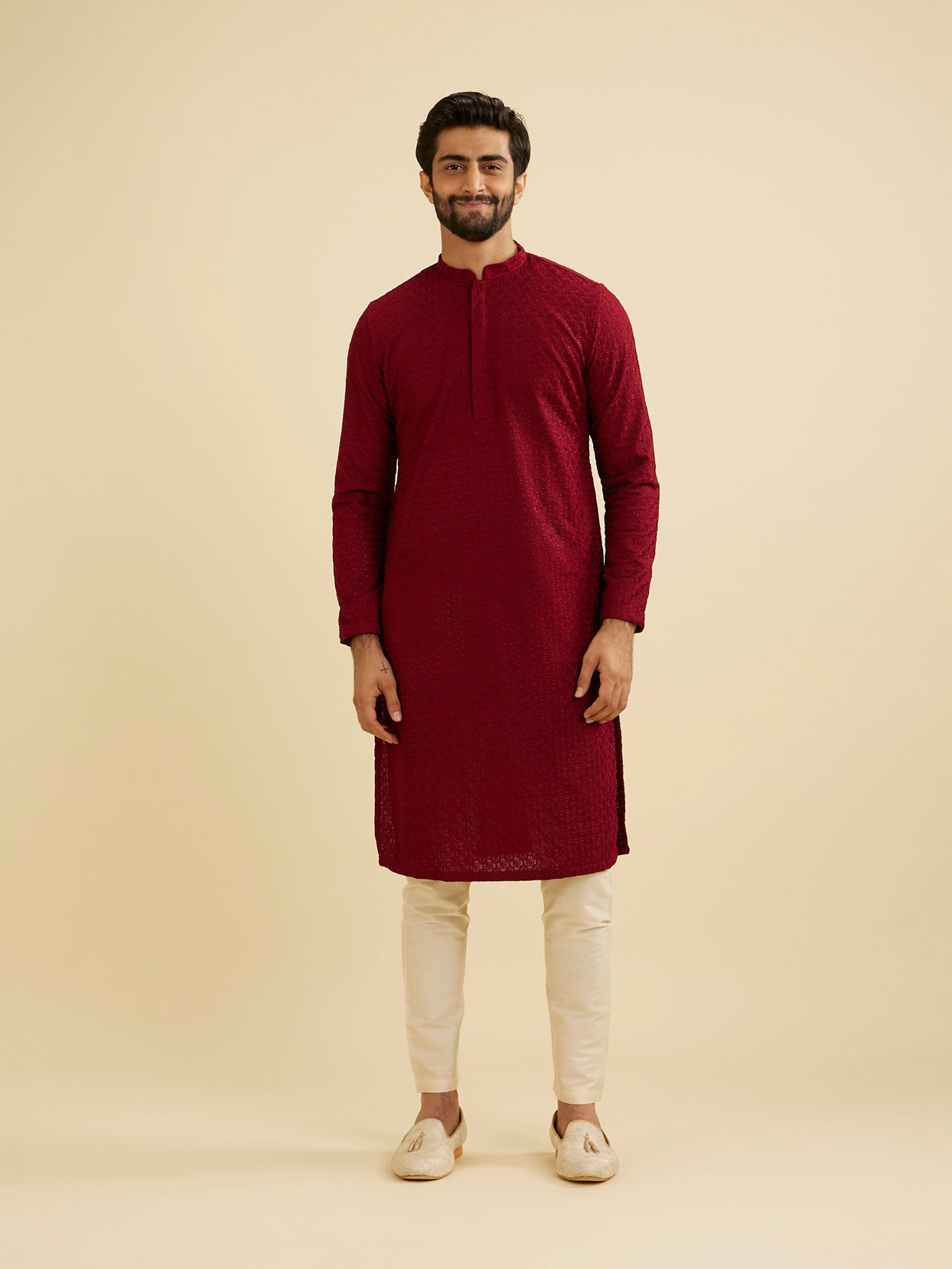 Manyavar Men Maroon Red Chikankari Kurta Set image number 2