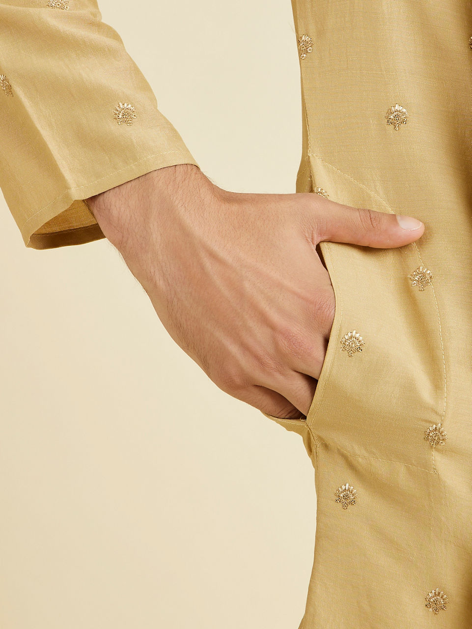 Manyavar Men Fawn Elegance Kurta Pajama with Dupatta