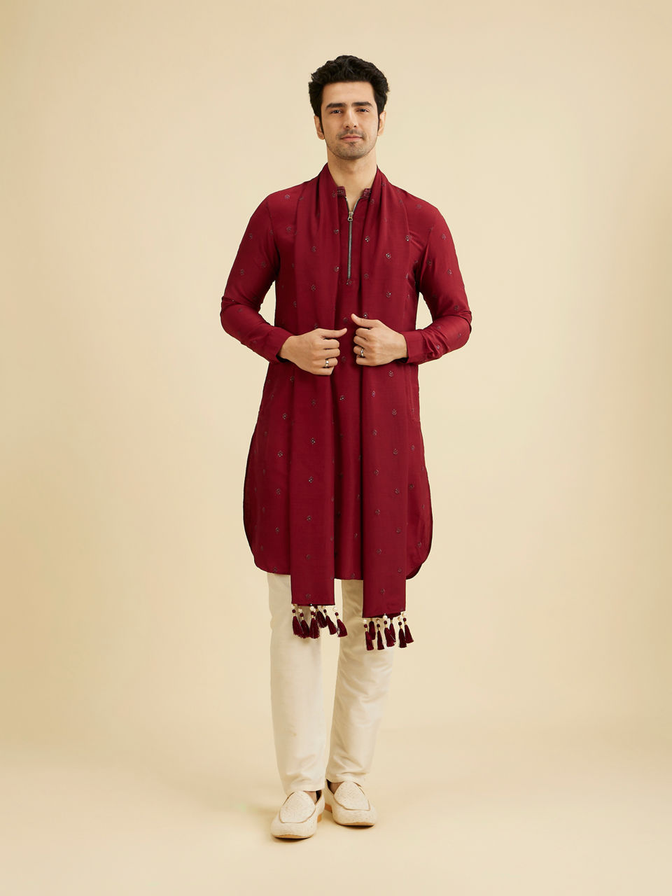 Manyavar Men Maroon Radiance Kurta Set with Dupatta
