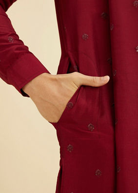 Manyavar Men Maroon Radiance Kurta Pajama image number 4