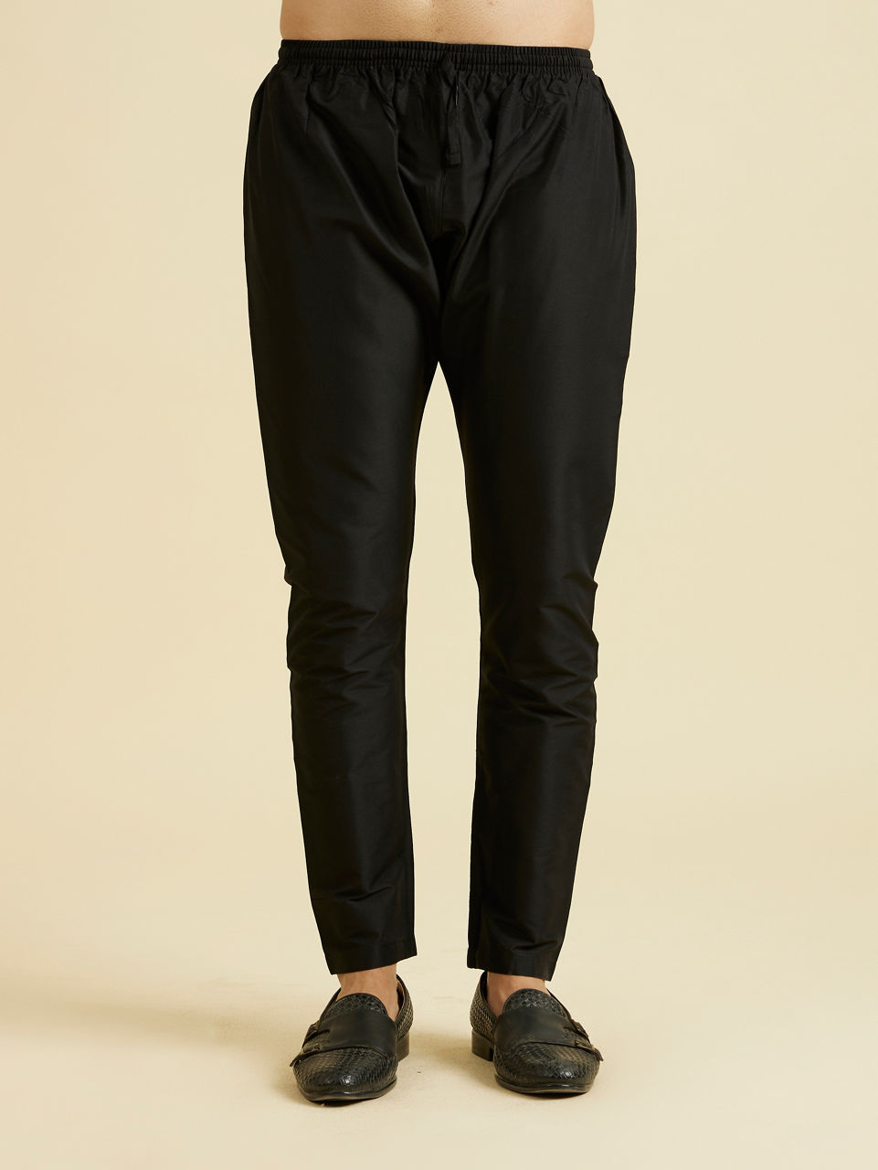 Manyavar Men Black Elegance Kurta Pajama with Dupatta