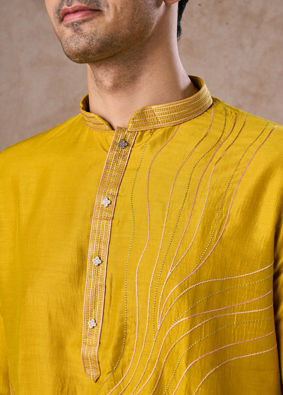 Manyavar Men Mehndi Green Opulence Kurta Pajama