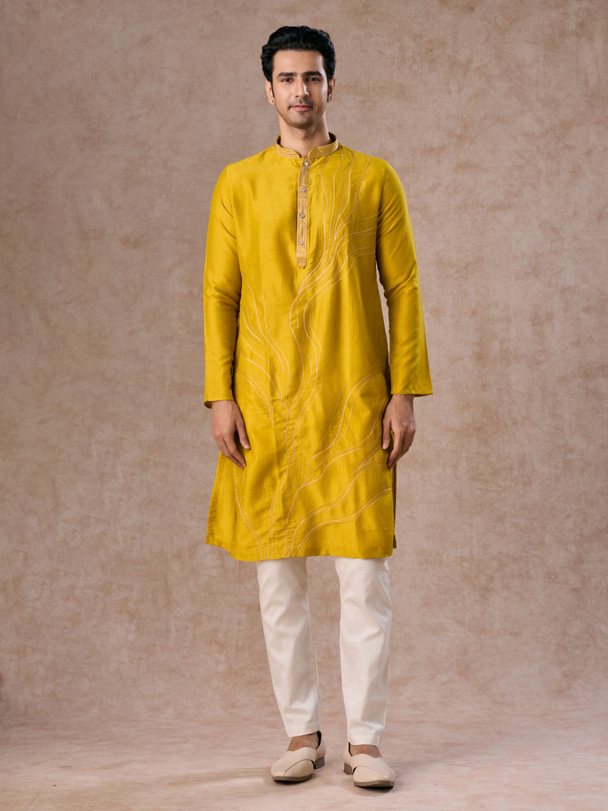 Manyavar Men Mehndi Green Opulence Kurta Pajama