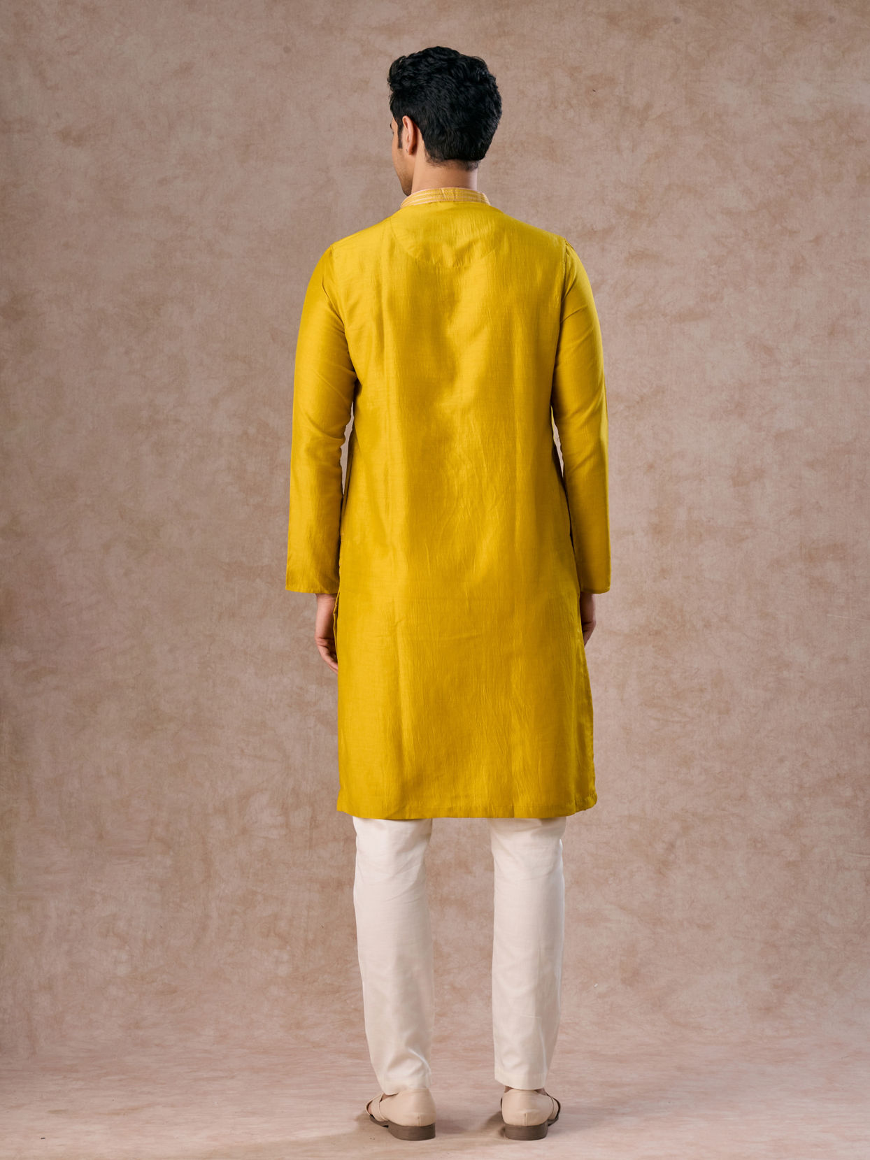 Manyavar Men Mehndi Green Opulence Kurta Pajama